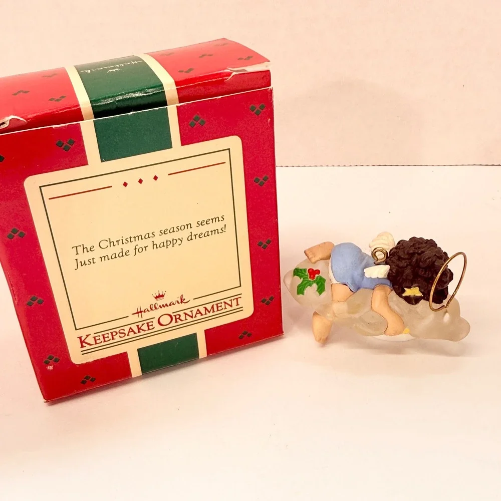 Hallmark Keepsake Heavenly Dreamer Angel Ornament Handcrafted Vintage Sleeping